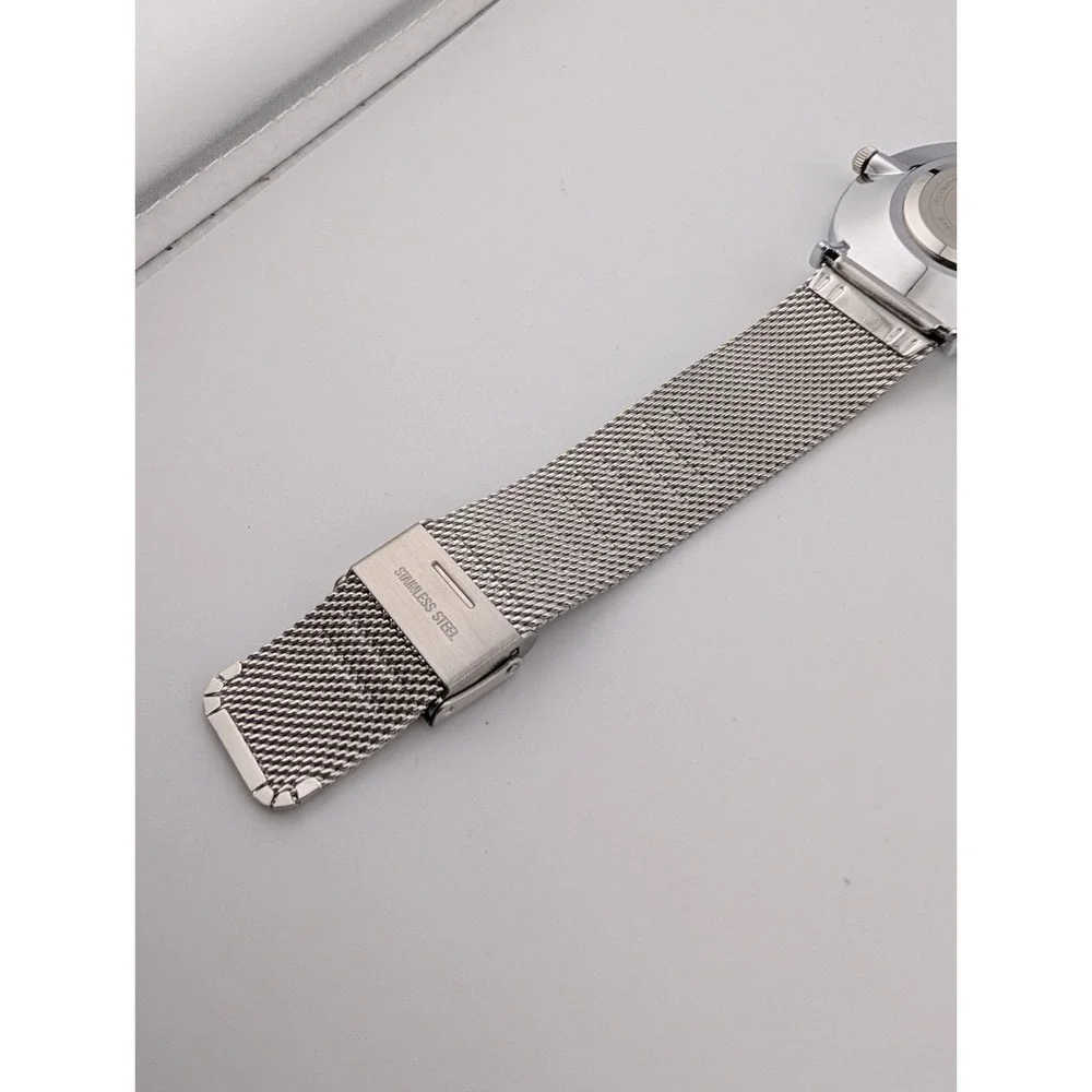 Nine West Watch Men 40mm Case Silver Mesh Metal Band w/ Box- New Battery‎